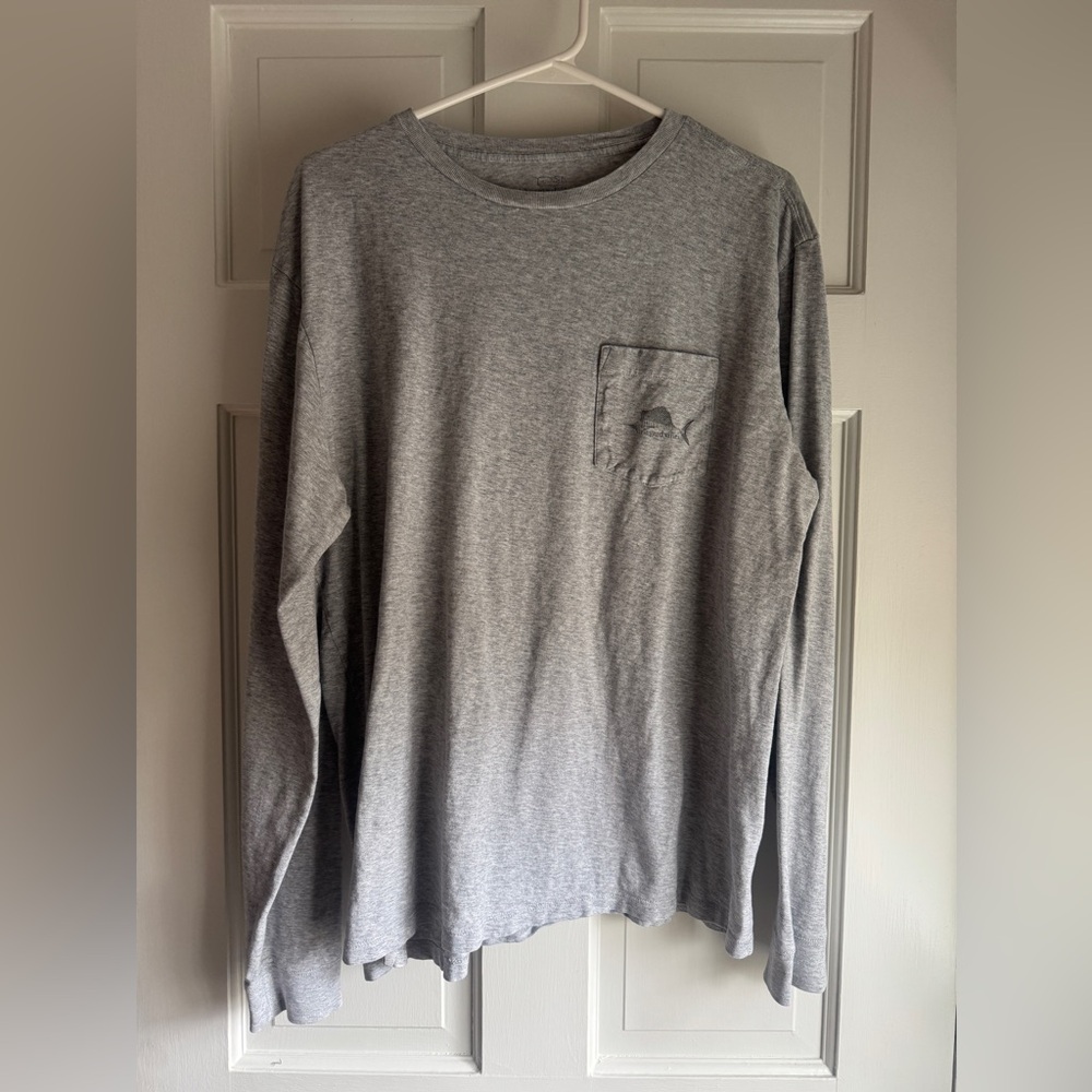 Vineyard Vines Swordfish Long Sleeve Pocket Tee Men’s Medium Heather Gray